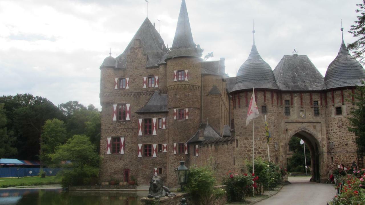 Eifel-Landhaus Ferienwohnungen "Em Gardestueffje" Mechernich Zewnętrze zdjęcie
